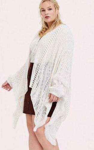 Torrid NWT  Ivory Open Knit Fringe Sweater Ruana Women's One Size