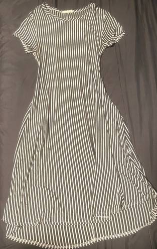 Black And White Stripe Dress Size M