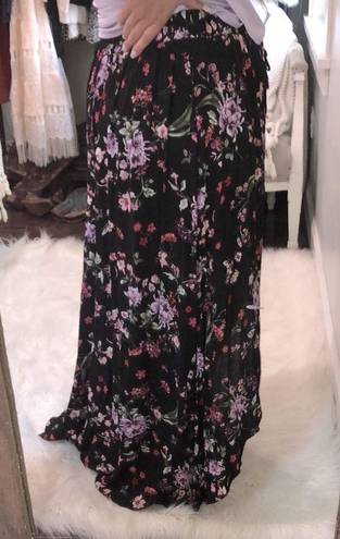 Torrid  size 1X black floral shorts/ maxi skirt