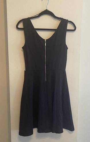 Cynthia Rowley  Black & White Color Block Fit and Flare Dress Size Small