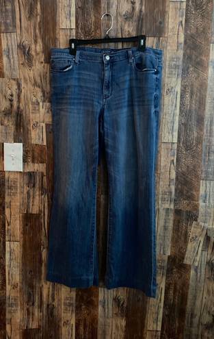 DKNY jeans soho 800 t women's size 16 Length 39 inseam 38 rise 10