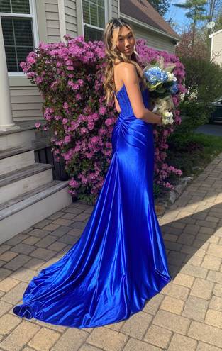 Royal Blue Sherri Hill Prom Dress