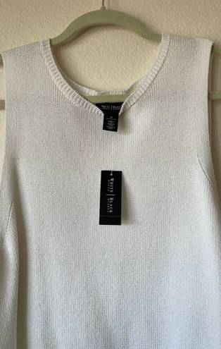 White House | Black Market  women’s top size M NWT