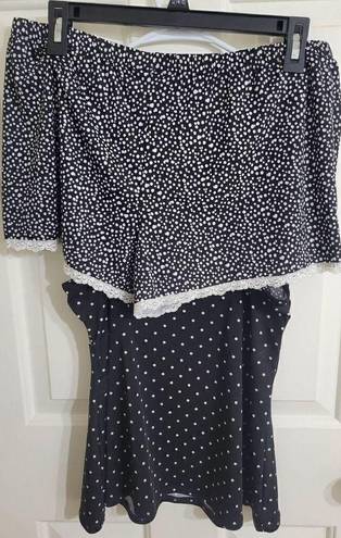 Marilyn Monroe  Size L 2 Piece Polka Dot Intimates Pajama Set