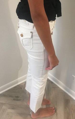 Rock & Republic  White Kiss Boot Cut Crop Raw Edge Hem Gold Buttons Jeans 28