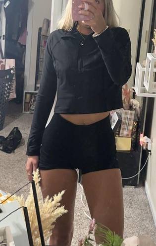 Old Navy Active long sleeve workout top 