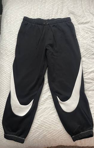 Nike Swoosh Sweatpants