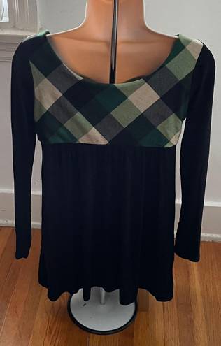 Forever 21 Vintage Y2K  Black Tunic with Green Plaid Detailing, size S Made in USA