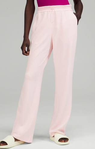 Lululemon Nwt  Softstreme HR Pant Strawberry Milkshake