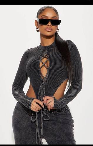 FashioNova Pants & Bodysuit Set