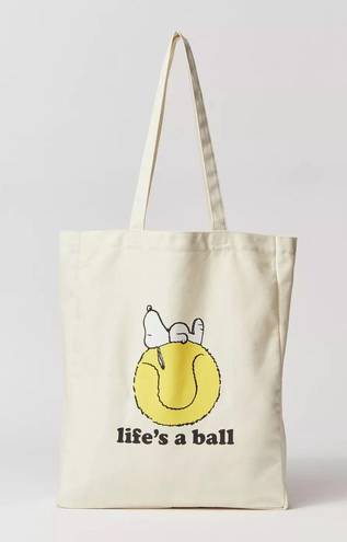 Urban Outfitters Peanuts Snoopy Life's A Ball Tote Bag NWT