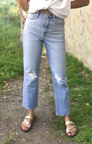 Uniqlo Distressed Straight Leg Jeans