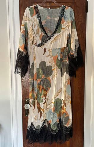 Boho Floral Print Robe with Lace Details Size S Multi