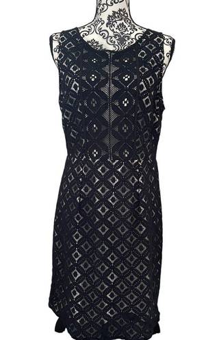 Kensie  Women's Graphic Geo Sleeveless Dress Black Lace With Cream Underlay Sz M.