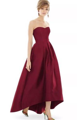 Fame and Partners  Strapless Satin Gown