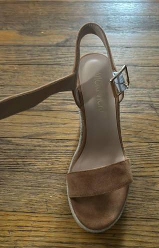 Wedged Heels Tan Size 5.5