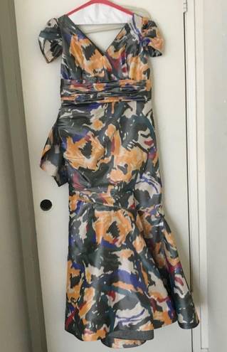 Oscar de la Renta NWOT  silk gown size 16