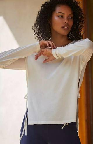 Sweaty Betty NWT  Tie Side Yoga Long Sleeve Top Lily White