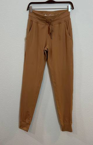 Zyia Active Camel Tan Ascend Joggers Drawstring High Waist 437