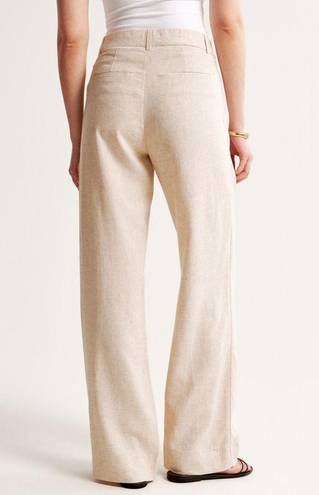 Abercrombie & Fitch Abercrombie Linen-Blend Tailored Wide Leg Pant in Light Beige