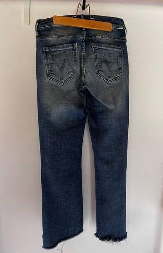 MOTHER The Insider Crop Step Fray Jeans Size 27