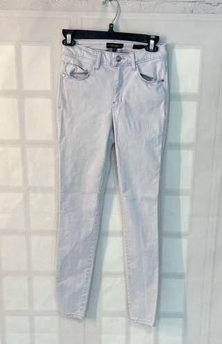 Guess  Pastel Purple Solid Sexy Curve Skinny Mid Jeans Size 26