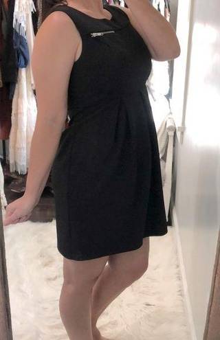 Cynthia Rowley  size 8 fit & flare cocktail dress