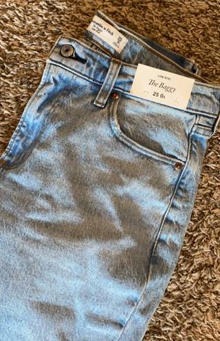 Abercrombie & Fitch Low Rise Jeans