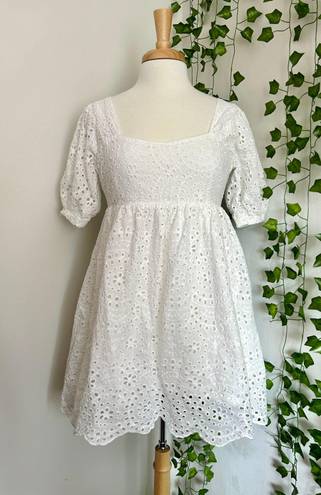 Chelsea & Violet White Floral Eyelet Mini Dress