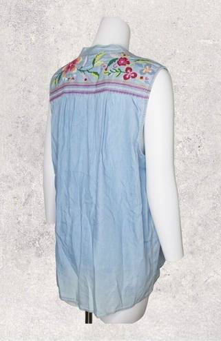 Style & Co  Macys Chambray Floral Embroidered Detail Sleeveless Button Up Top XL