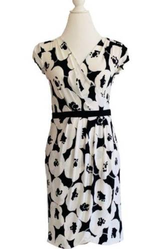 Krass&co NY& Dress Off White Black Floral Cap Sleeves Faux Wrap Dress Size Small