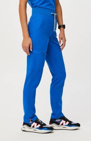 FIGS  cargo Scrub set small royal blue