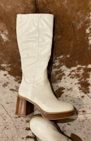 Oasis White Platform Gogo Boots