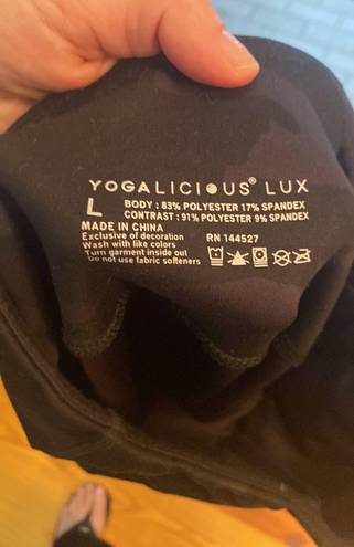 Yogalicious Lux Leggings Size Large Like New