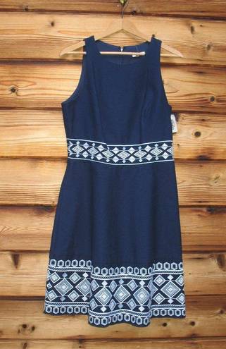 Shoshanna NWT  Fit And Flare Embroidered Dress