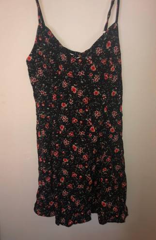 Suite Benedict Black Floral Dress