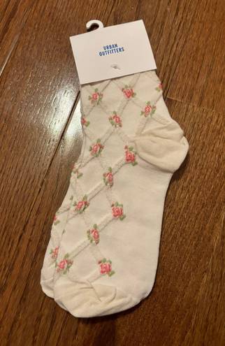 Urban Outfitters NWT  Rose Trellis Crew Socks coquette cottage core