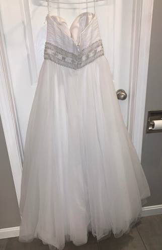 Oleg Cassini wedding dress with beaded belt