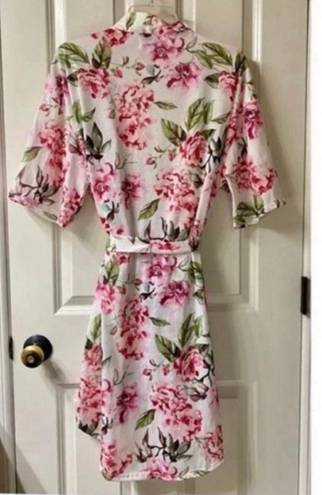 Show Me Your Mumu Brie Robe