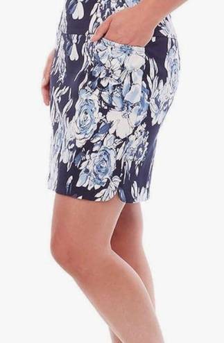 Krass&co S.C. &  Pull-on Blue Floral Skort