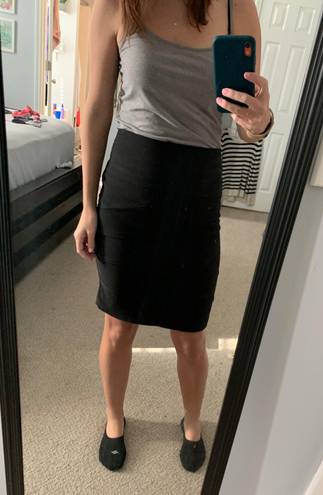 Valia Black Pencil Skirt Size 6