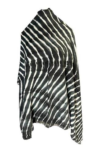 Oscar de la Renta  VINTAGE Gauze Scarf Shawl Pareo Black White 64 x 44 EUC