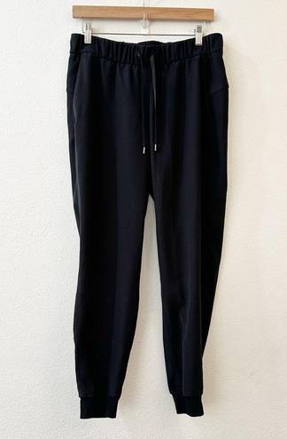 Lululemon On The Fly Mid Rise Joggers Black Size 8