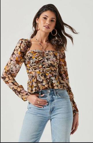 ASTR  The Label Toni Ruched Halter long sleeve peplum floral top