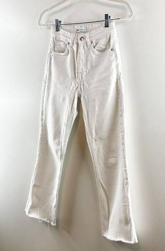 ZARA  Cropped High Rise Straight Leg Jeans White 2