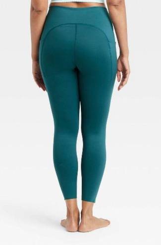 All In Motion Women's Flex High-Rise 7/8 Leggings - ™