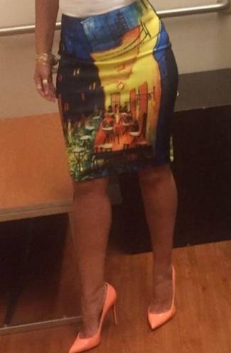 Vibrant Pencil skirt with  color print