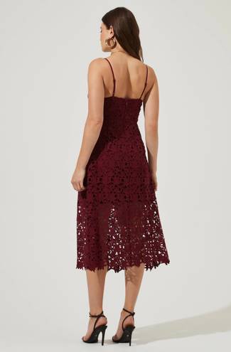 ASTR Lace A Line Midi Dress