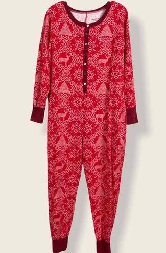 One Piece Hearth & Hand Magnolia  Pajamas Unisex Adult Red & White “Snowflake” XL