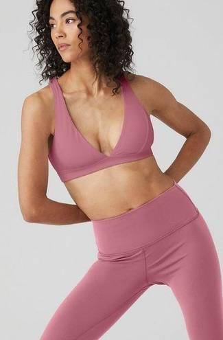 Alo Yoga  Alosoft Show Stopper Bra